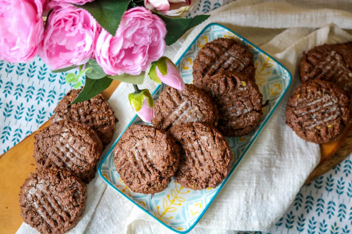 Gluten-free Avocado Chocolate Coconut Flour Cookies
