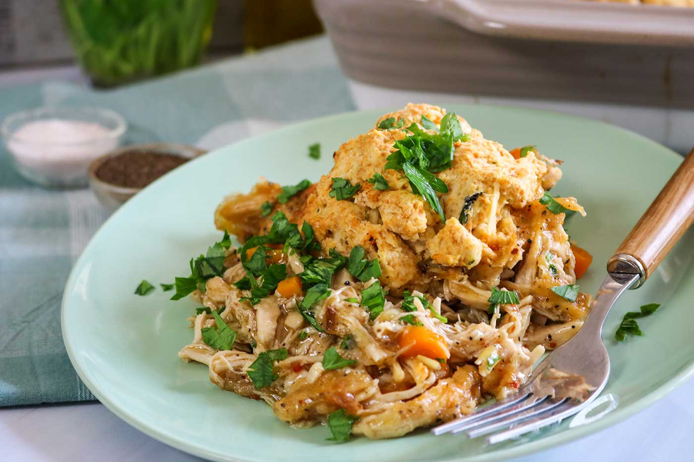 Chicken pie with biscuits
