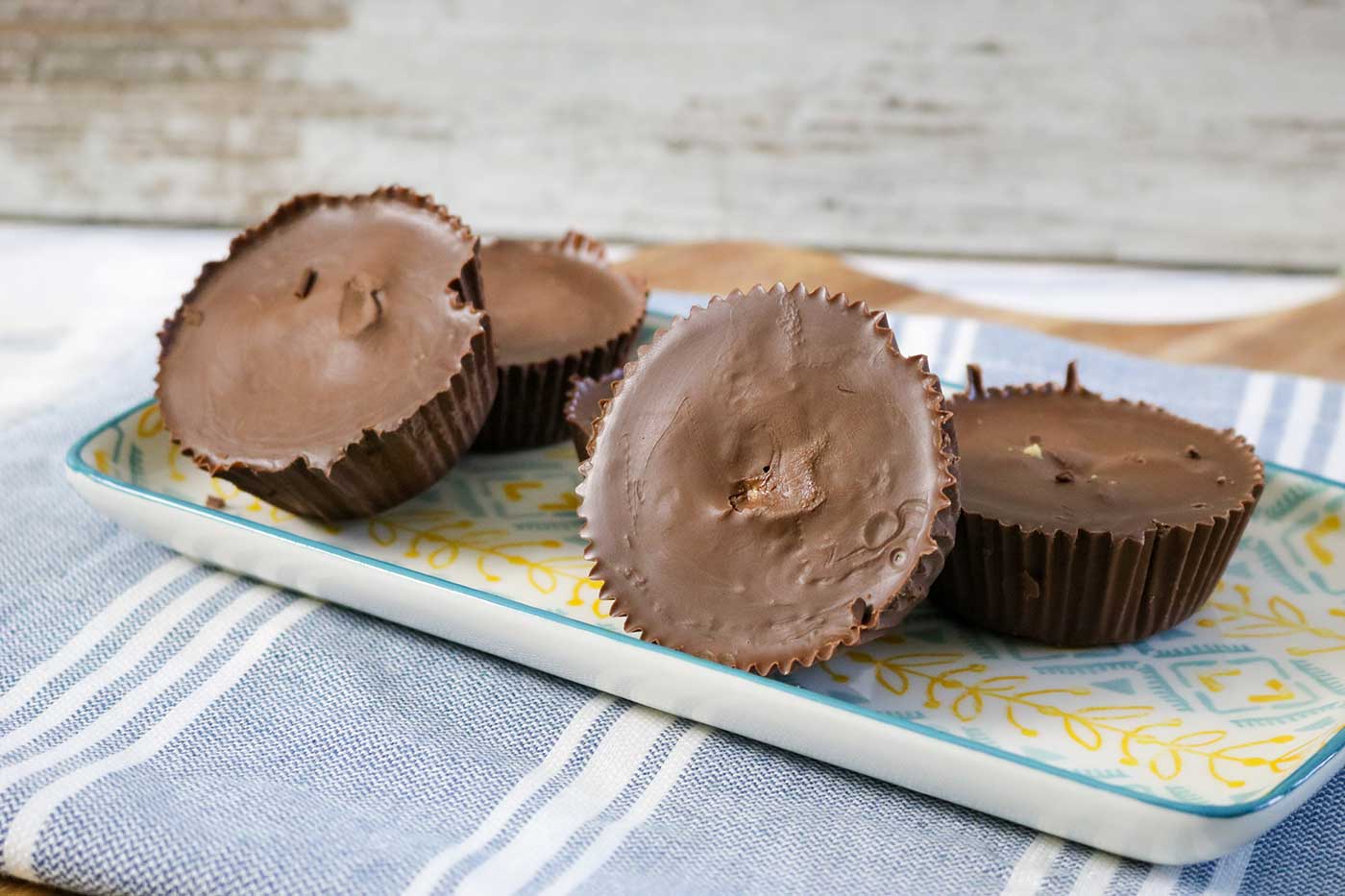 2-ingredient Peanut Butter Cups Recipe