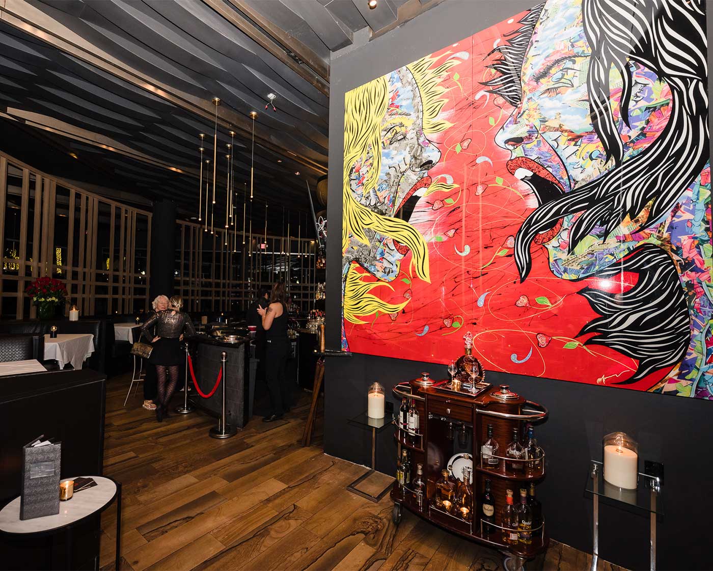 Where to Meet New People in Miami