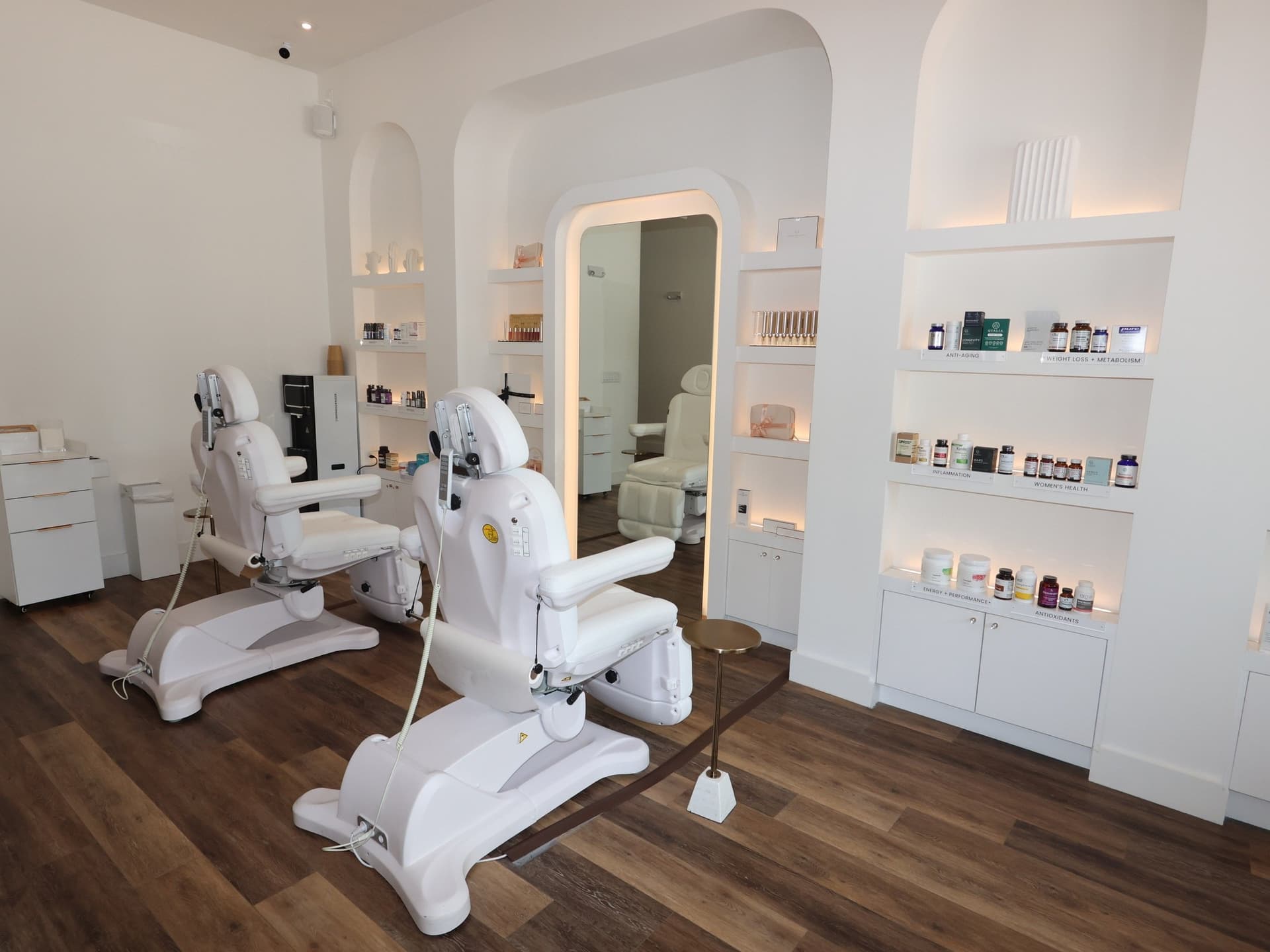 The Ultimate Guide to Microneedling in Miami: Five Distinctive Approaches to Skin Rejuvenation