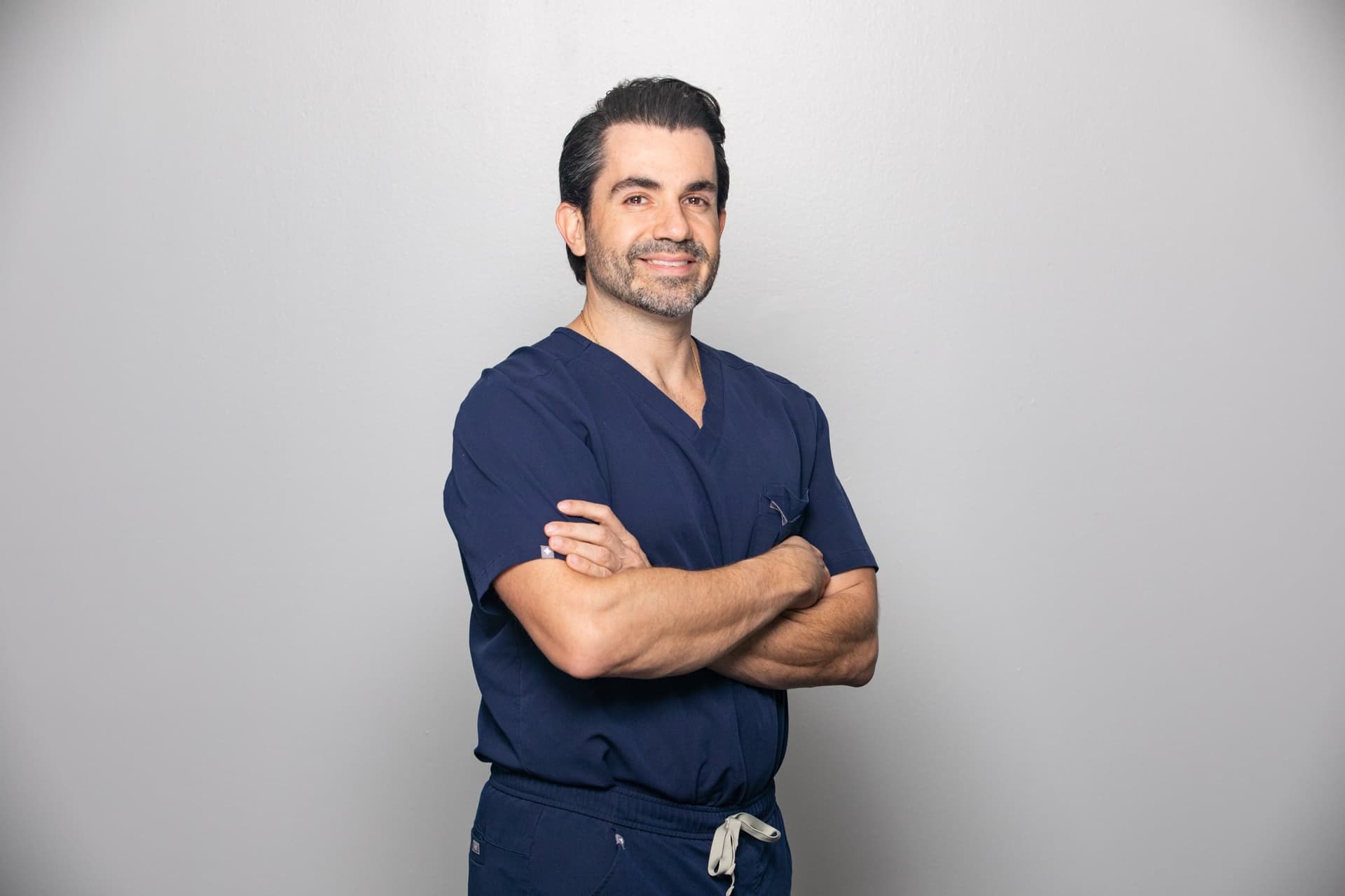 02 avabello eskenazi scrubs
