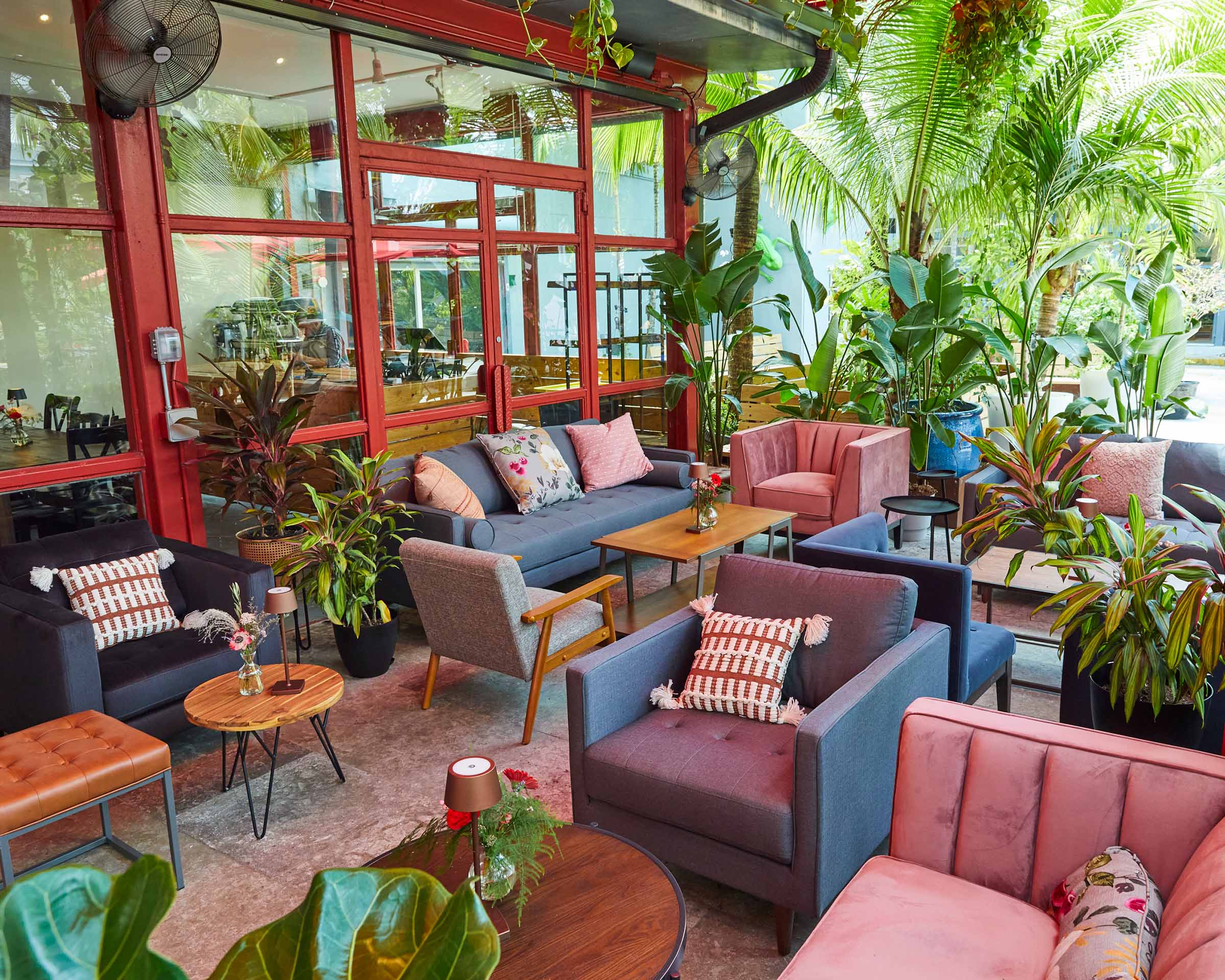The 6 Best Miami Lunch Spots with Outdoor Seating