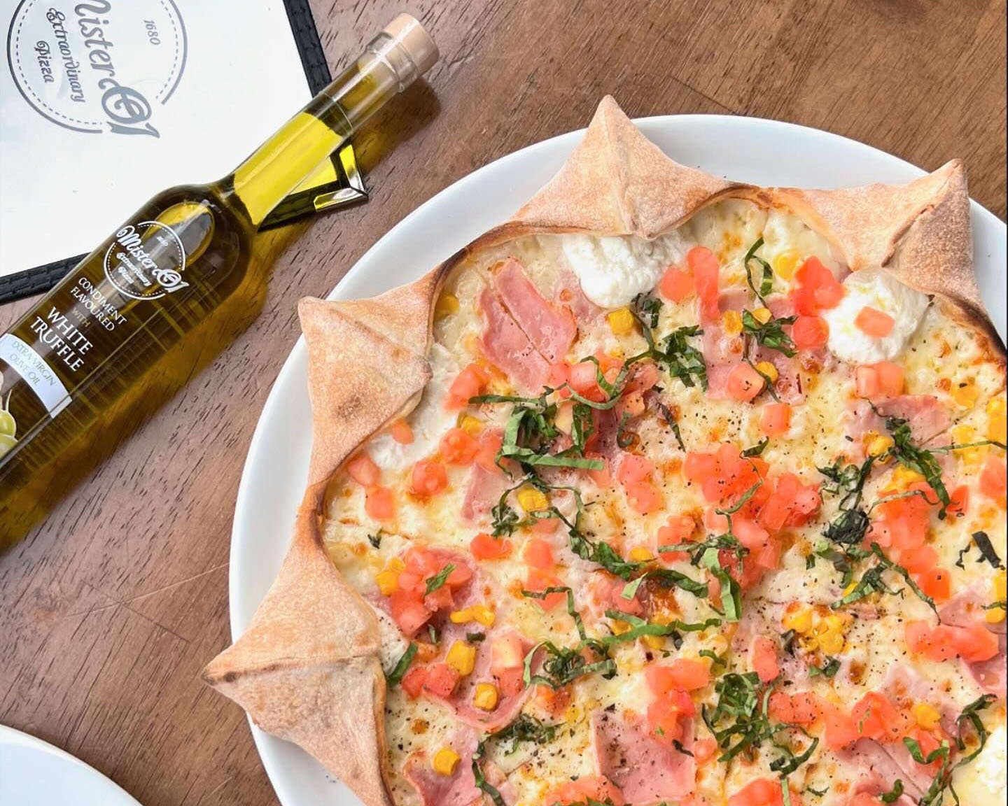 Pizza and olive oil - The best Italian Restaurants in Coconut Grove